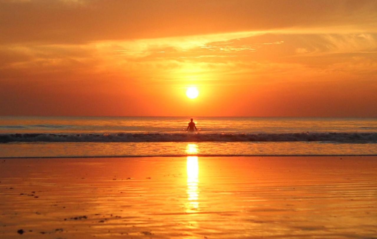 Las Dunas Surf Resort Aposentillo ภายนอก รูปภาพ