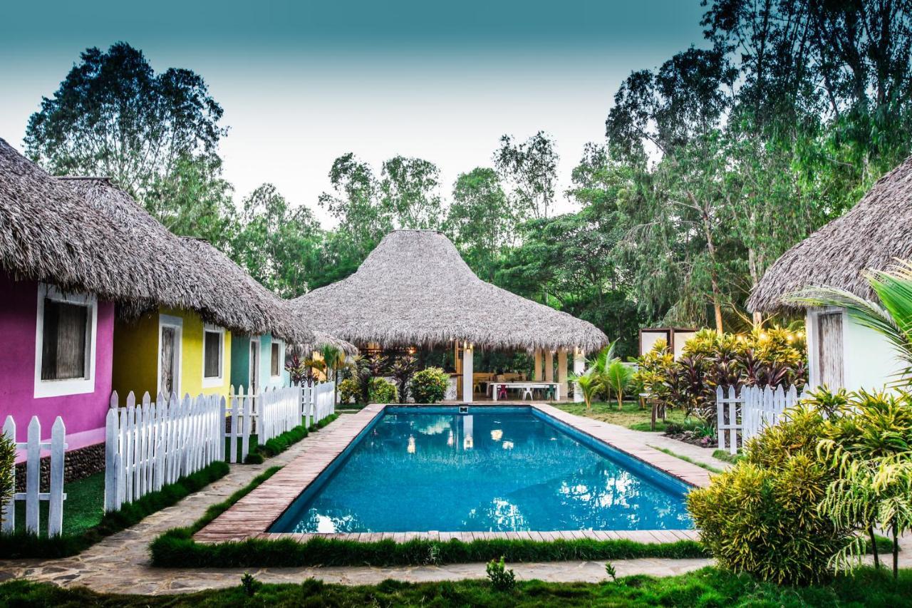 Las Dunas Surf Resort Aposentillo ภายนอก รูปภาพ
